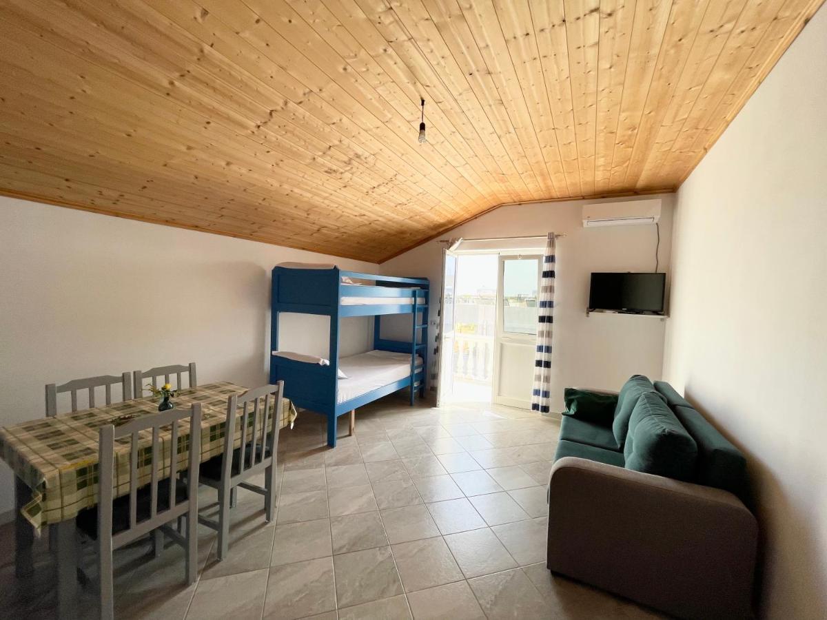 Doci Seven Hotel Velipojë Εξωτερικό φωτογραφία