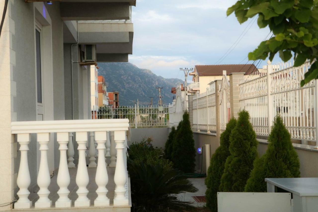 Doci Seven Hotel Velipojë Εξωτερικό φωτογραφία